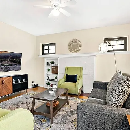 Apartment Beautiful 1br Brick In Historic Hyde Park Chicago