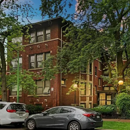 Apartment Charming 3br In Prime Location