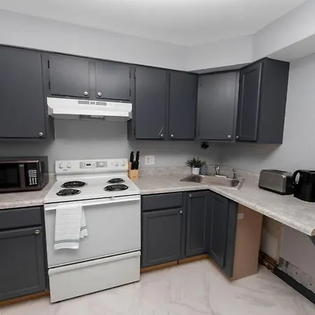 Apartment Discover North Side From Modern