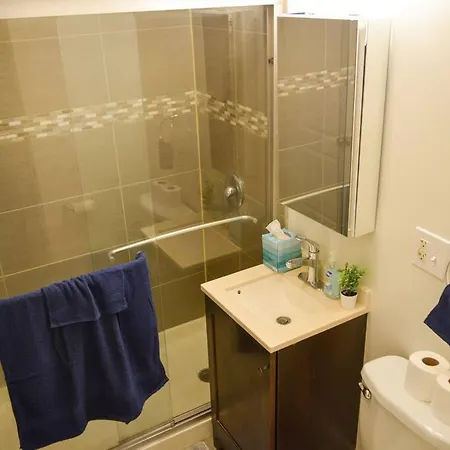 Prime Location W/ Historic Charm Near Shops &parks *