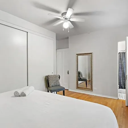 Apartment Charming 3br In Prime Location *