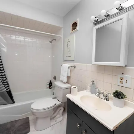 Apartment Discover North Side From Modern