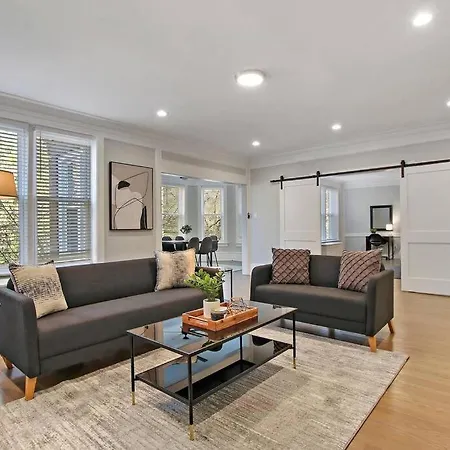 Apartment Great Location! 15 Min From Dt -historic Hyde Park