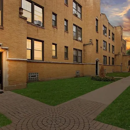 Enchanting 1-bedroom Lakeview - Belmont F6 * Chicago