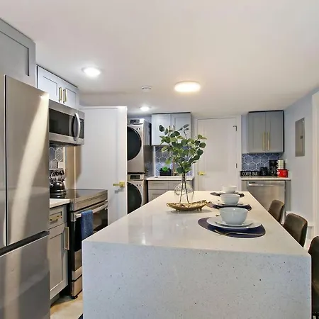 Apartment 2br Modern And Cozy Apt Logan Square Pet Friendly *