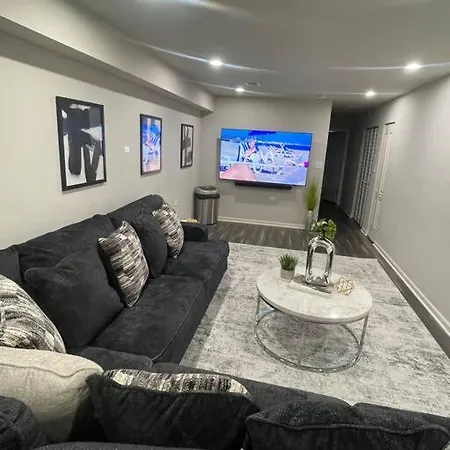 Holiday home Spacious 3 Bedrooms 5 Mins From Lakeshore Drive Chicago