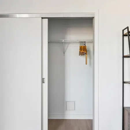 Apartment River N 1br W Gym Pool Lounge Nr L Chi-817 *