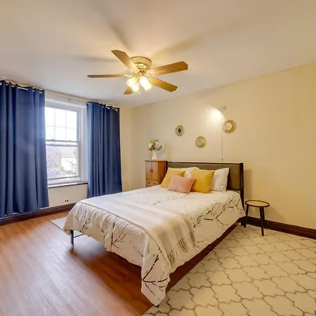 Chic Abode Steps From Magnificent Mile! Holiday home *