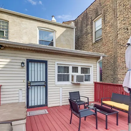 Chic Abode Steps From Magnificent Mile! * Chicago