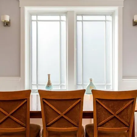 Featured In Socials Luxurious Airbnbs *
