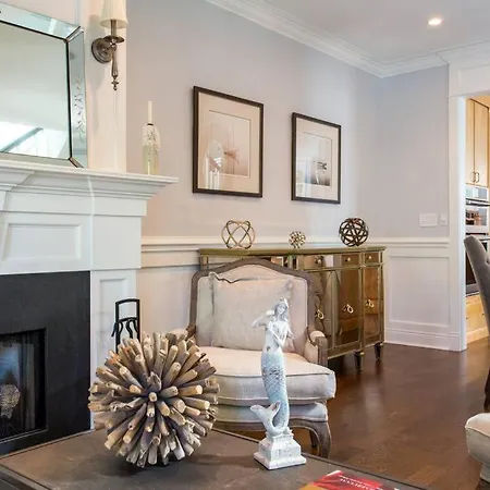 Featured In Socials Luxurious Airbnbs