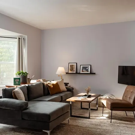 Flexhome Avondale 3br Private S1 - Read Info Chicago