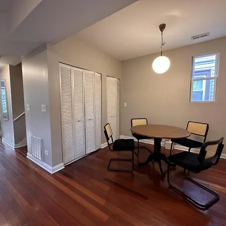 Flexhome Avondale 3br Duplex W2 * Chicago