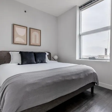 South Loop 1br W Games Pool Nr Park Train Chi-991 Chicago