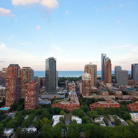 South Loop 1br W Games Pool Nr Park Train Chi-991 *