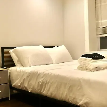 Apartment Stylish Cozy 2br Near Train Station Groceries *