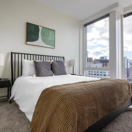 Streeterville 1br W Lounge Terrace N Navy Pier Chi-1000