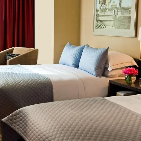 Hotel The Royal Sonesta River North