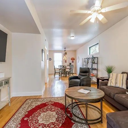 Belmont & Racine - Walk To Wrigley & Southport Corridor & Belmont L Train Station! *