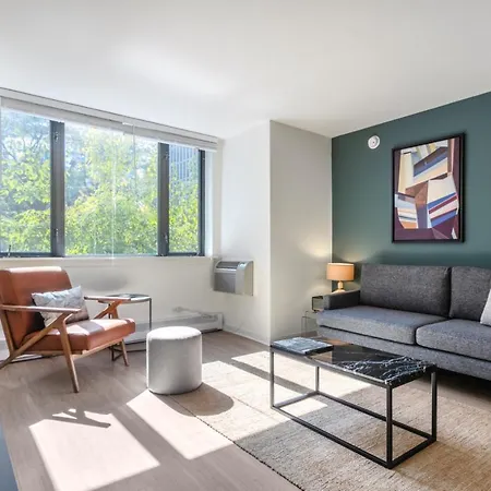 Apartment Gold Coast 1br W Walk-up Nr L Mariano Park Chi-140 *