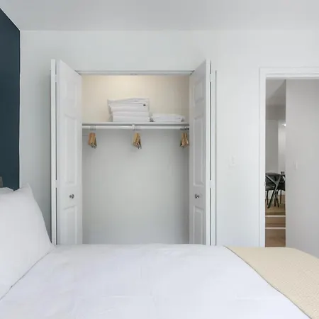 Gold Coast 1br W Walk-up Nr L Mariano Park Chi-140 Apartment *