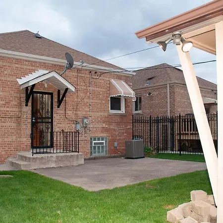 3 Bedroom, 2 Bathroom, Full Finished Basement Bungalow, Near Oaklawn