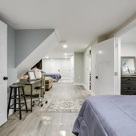 Studio 13 Mi To Magnificent Mile! * Chicago
