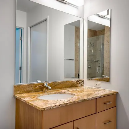 Apartment Streeterville 1br W Terrace Gym Nr Riverwalk Chi-997 *