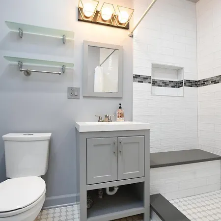 Large Open Space In The Heart Of The Northside Apartment