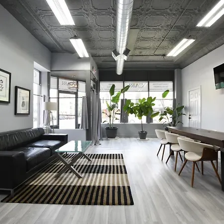 Large Open Space In The Heart Of The Northside *