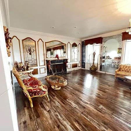 Pill Hill Mansion