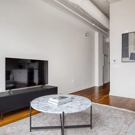 River North 1br W Gym Lounge Roof Nr Riverwalk Chi-896 Apartment Chicago
