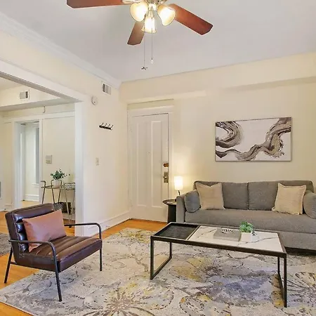 Cozy & Inviting 2br - Sunnyside 3f Apartment *