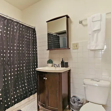 Cozy & Inviting 2br - Sunnyside 3f * Chicago