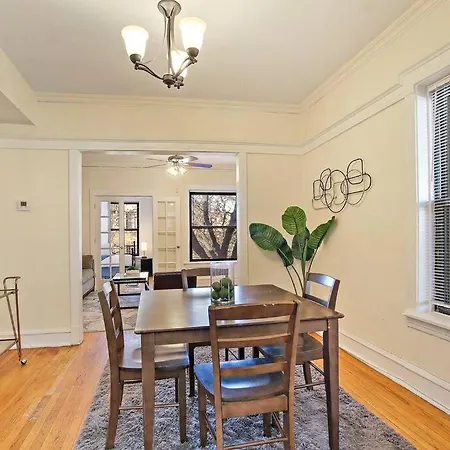 Cozy & Inviting 2br - Sunnyside 3f Chicago