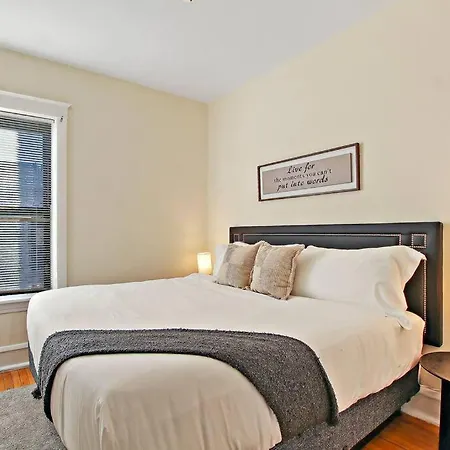 Apartment Cozy & Inviting 2br - Sunnyside 3f Chicago