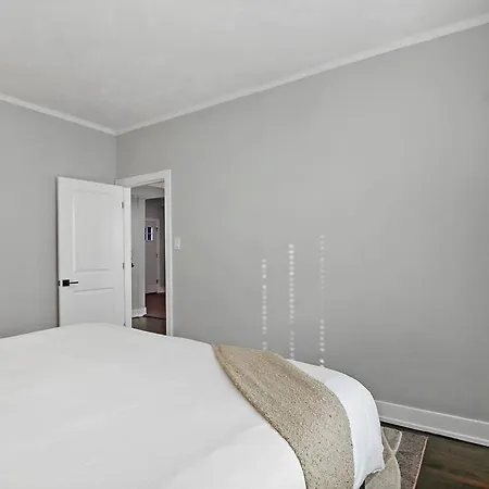 Apartment Comfortable 2br - Sunnyside 2f