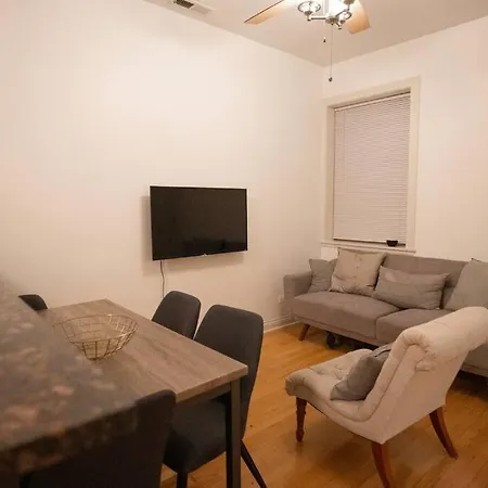 Modern 4br In Hyde Park, Walk To University