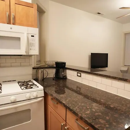Modern 4br In Hyde Park, Walk To University * Chicago
