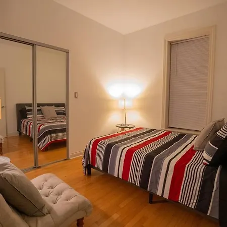 Modern 4br In Hyde Park, Walk To University Chicago