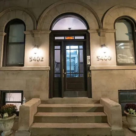 Modern 4br In Hyde Park, Walk To University Apartment Chicago