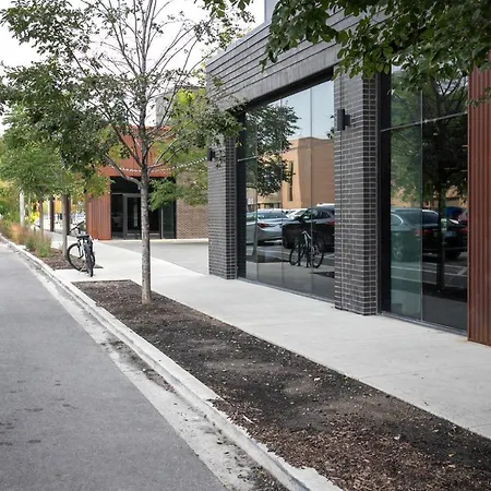 Apartment Pilsen W Rooftop Dog Run Gym Nr L Chi-993 Chicago