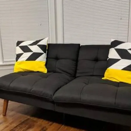 Avondale Gem: 2br, Stylish Kitchen, Transit Nearby Apartment Chicago