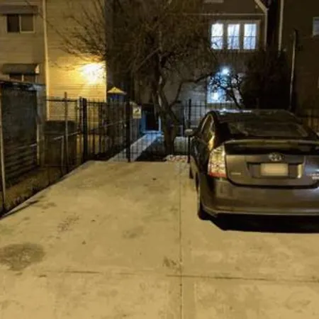 Avondale Gem: 2br, Stylish Kitchen, Transit Nearby *