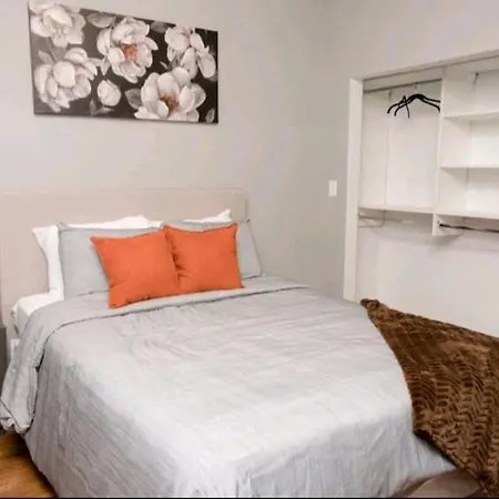 Apartment Bronzville Gem: Stylish 2br/2ba Haven Perfect For Traveling Nurses & Business Professionals Chicago