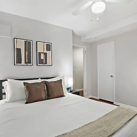 2br Well-furnished Apt In - Bell Gg