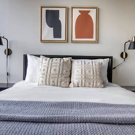 Apartment South Loop 2br W Rooftop 3 Blocks To Grant Park Chi-1018 *