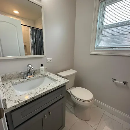 Belmont Heights Oasis Holiday home *