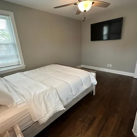 Holiday home Belmont Heights Oasis