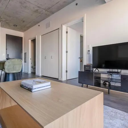 River North 1br W Sky Terrace Yoga Chi-1029 * Chicago